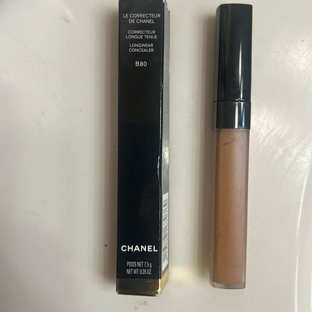Chanel Concealer B80